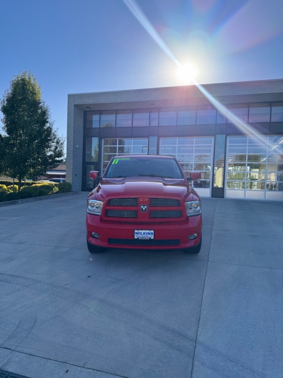 2011 Dodge Ram 1500 Image 2