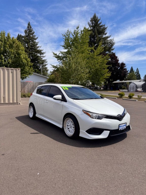 2016 Toyota Corolla Image 3