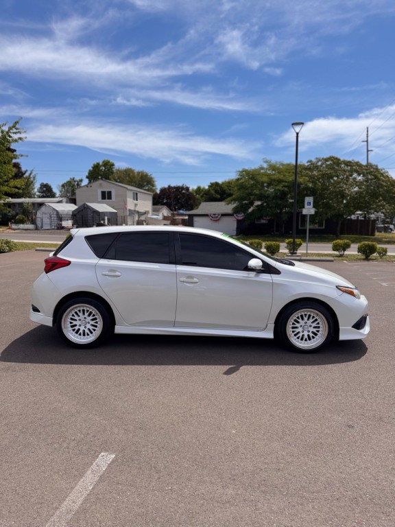2016 Toyota Corolla Image 4