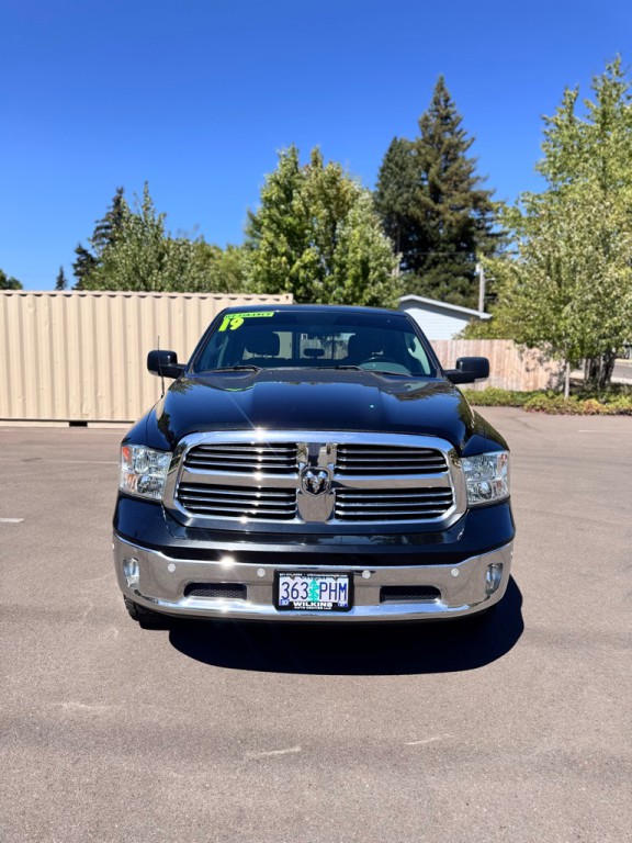 2019 RAM 1500 Image 2