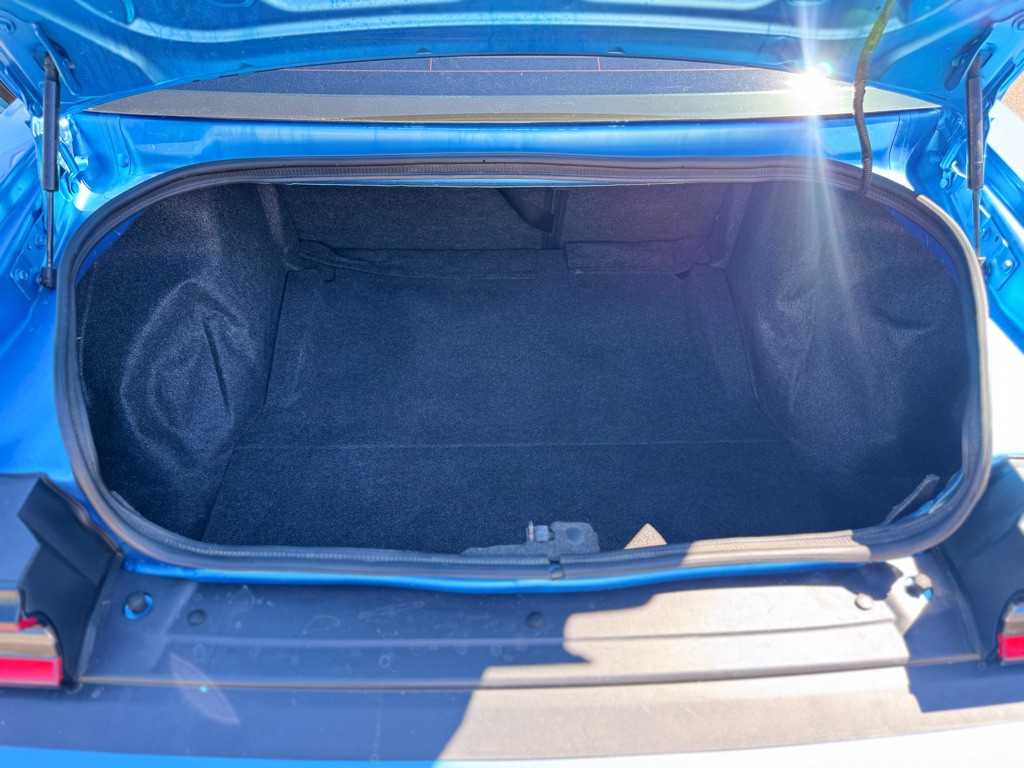 2015 Dodge Challenger Image 17