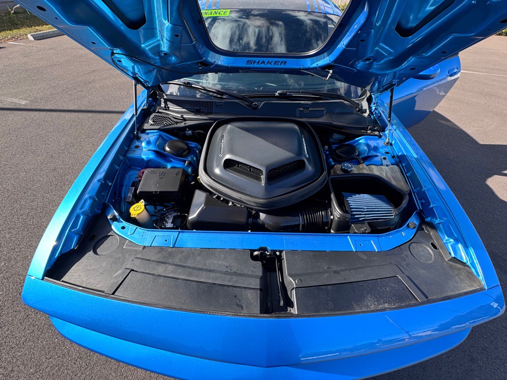 2015 Dodge Challenger Image 18