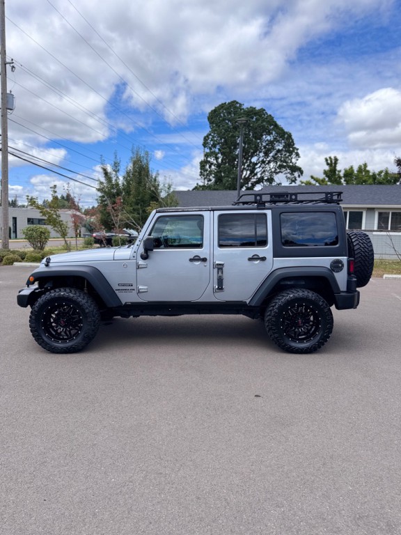 2015 Jeep Wrangler Unlimited Image 8