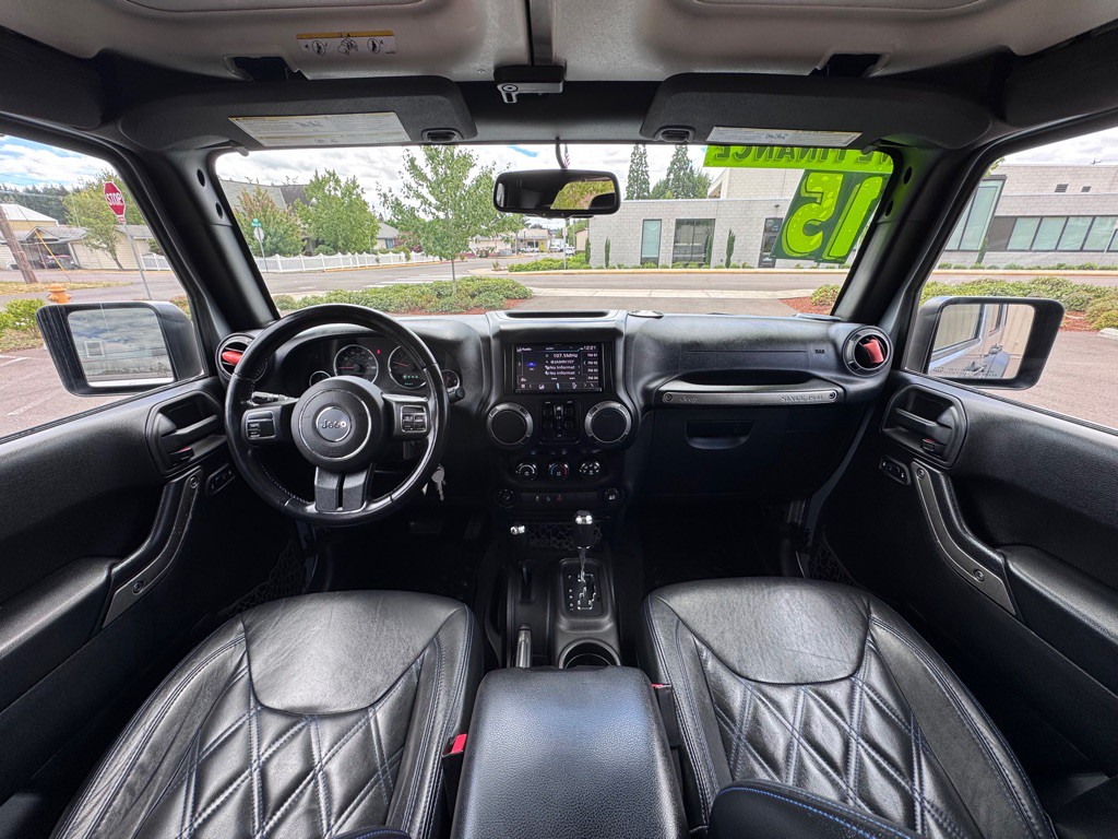 2015 Jeep Wrangler Unlimited Image 13