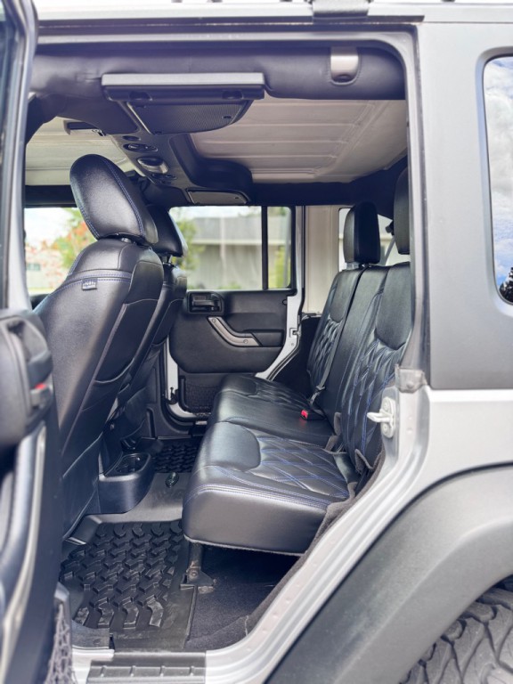 2015 Jeep Wrangler Unlimited Image 18
