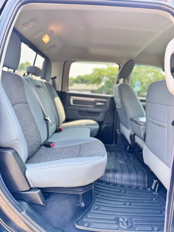 2019 RAM 1500 Image 16