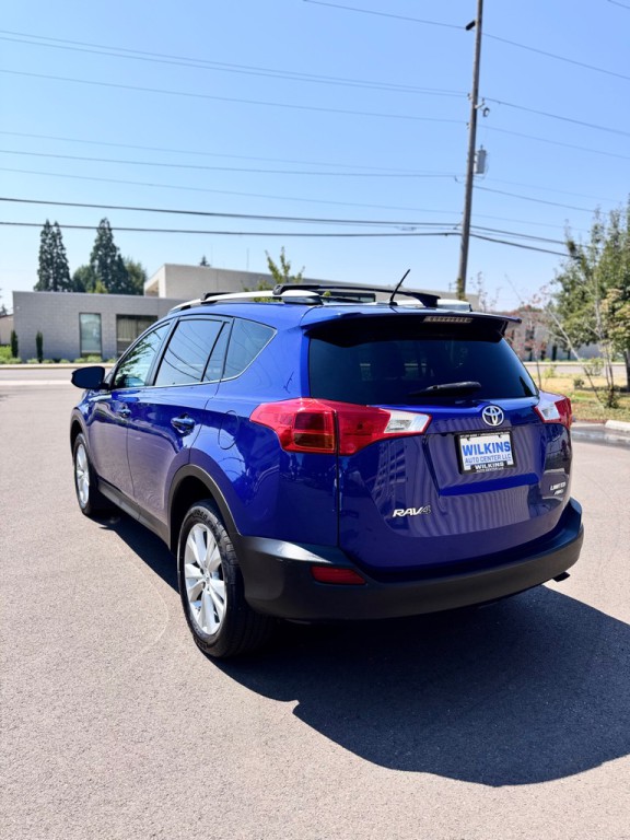 2015 Toyota Rav4 Image 5