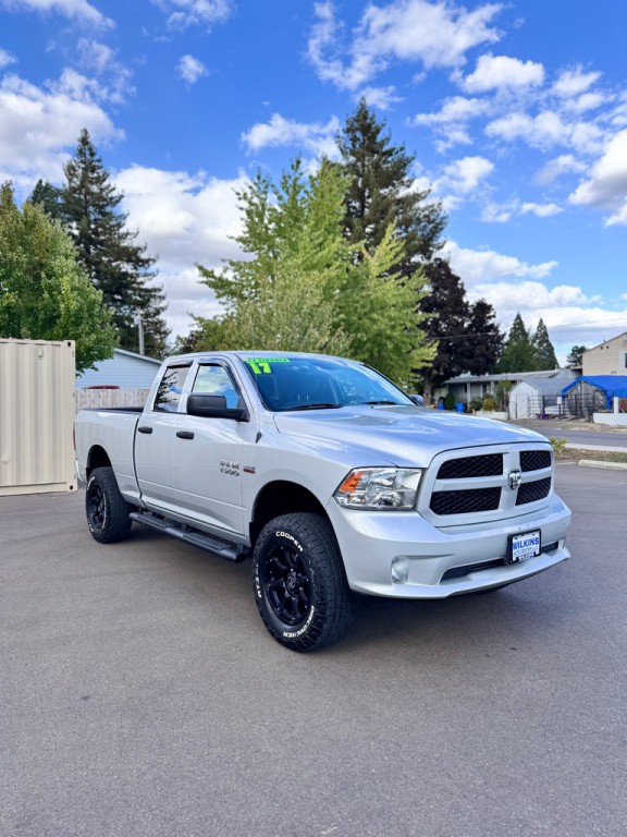 2017 RAM 1500 Image 3