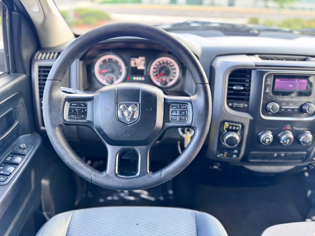 2017 RAM 1500 Image 12