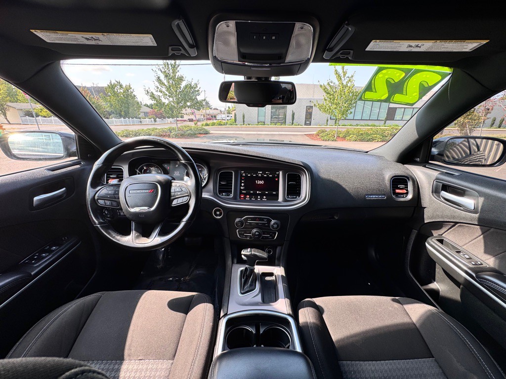 2022 Dodge Charger Image 13