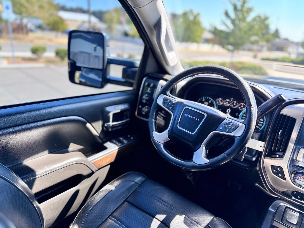 2019 GMC Sierra Image 10