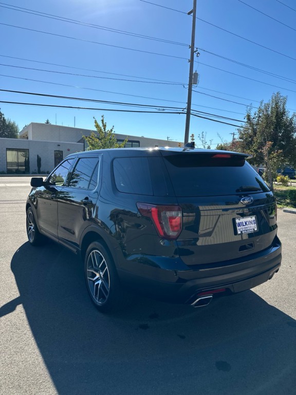 2017 Ford Explorer Image 7