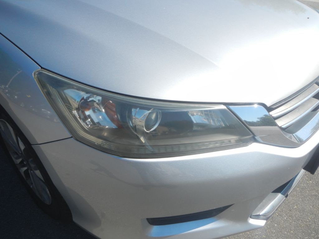 2013 Honda Accord Image 12
