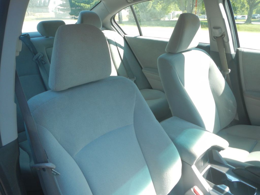 2013 Honda Accord Image 21