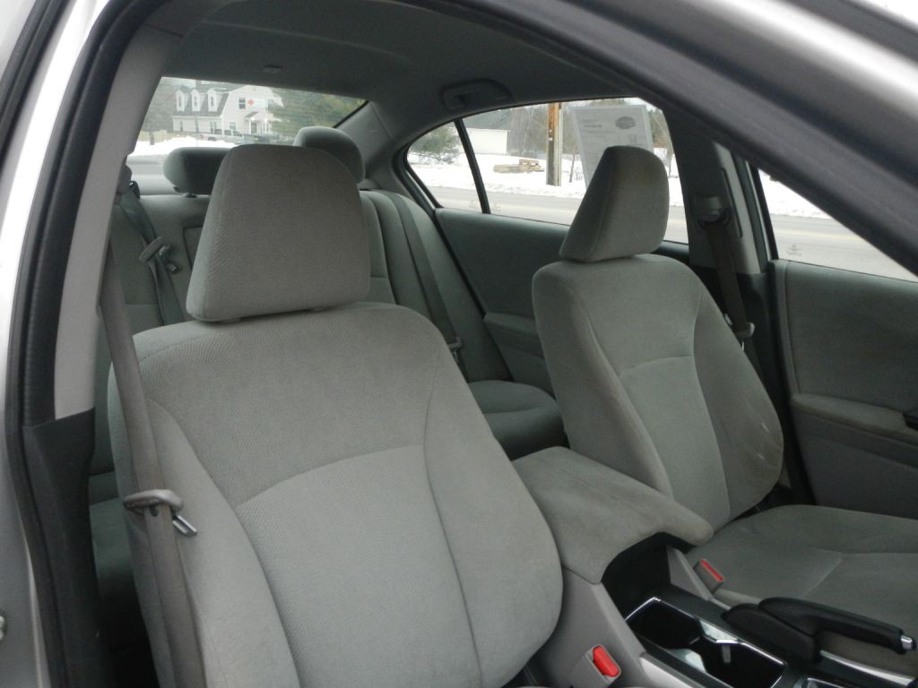 2013 Honda Accord Image 9
