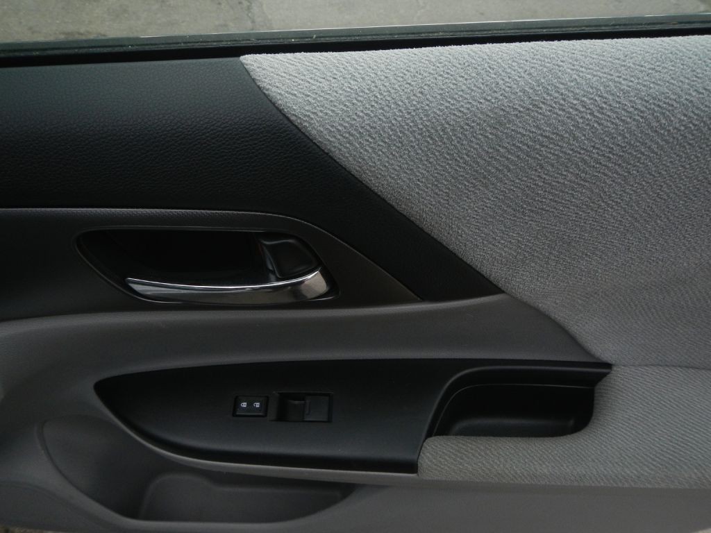 2013 Honda Accord Image 19