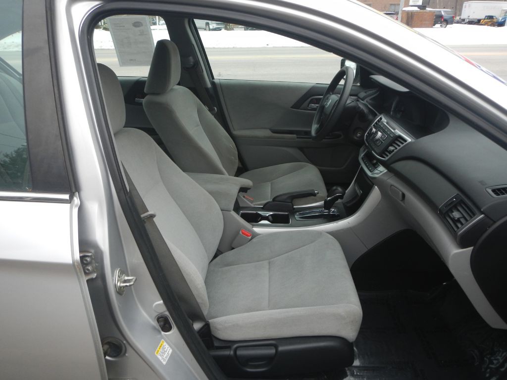 2013 Honda Accord Image 20