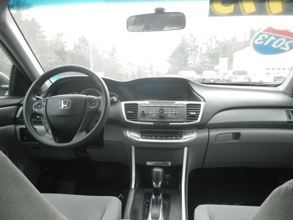 2013 Honda Accord Image 29