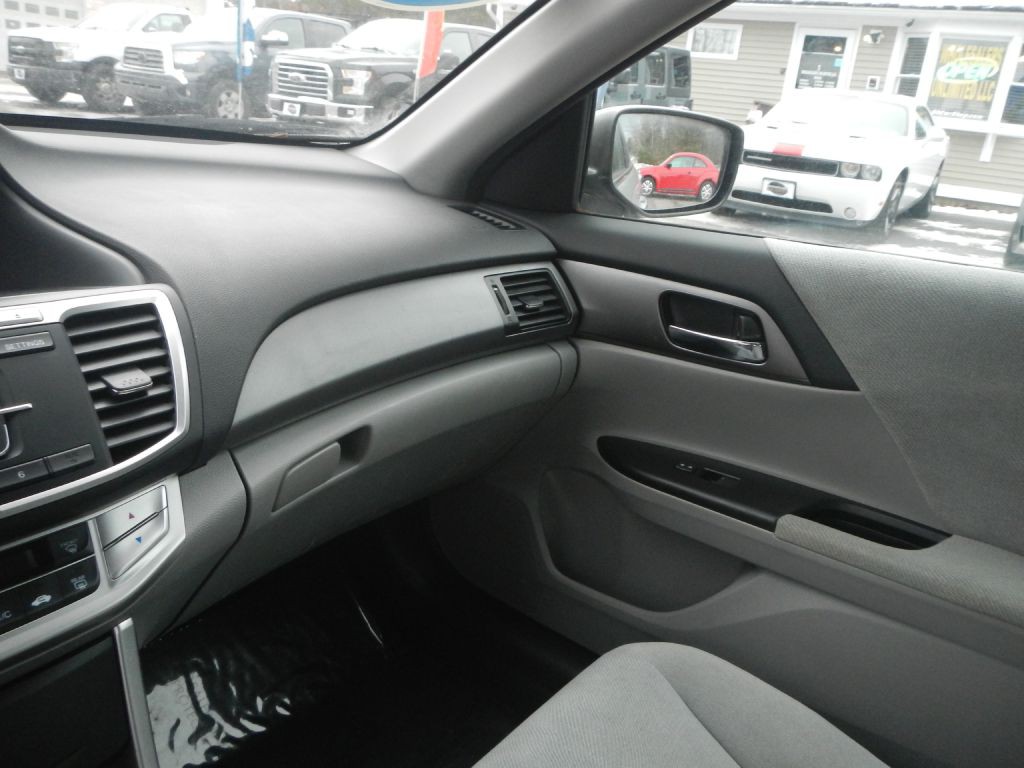 2013 Honda Accord Image 50