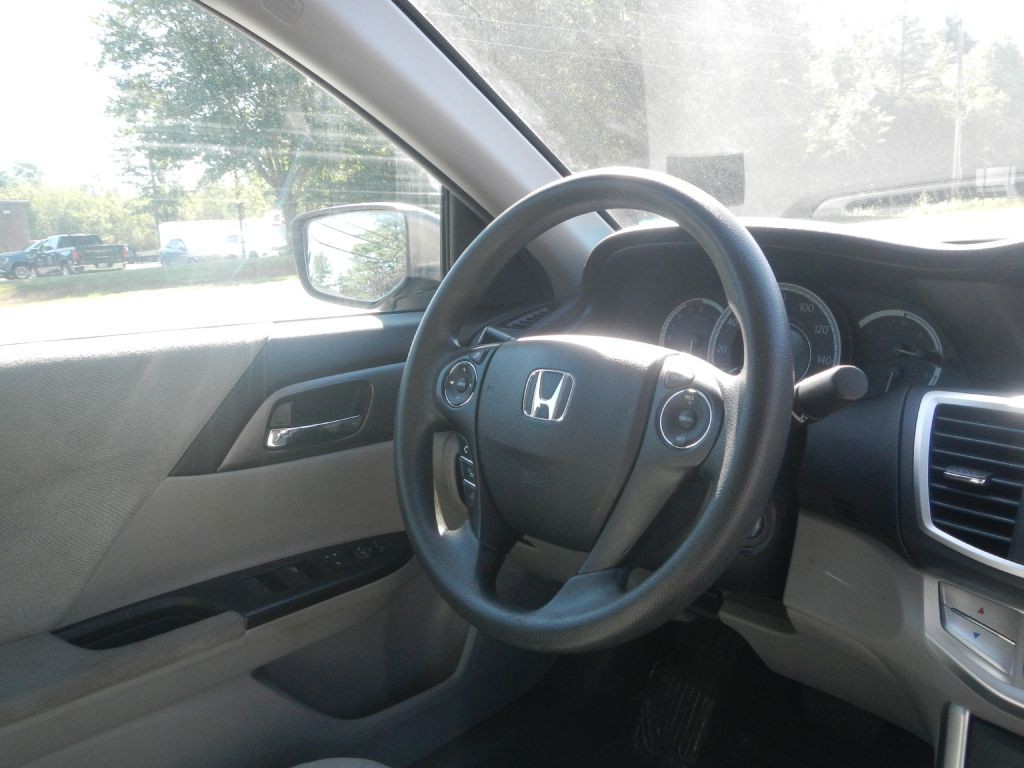 2013 Honda Accord Image 20