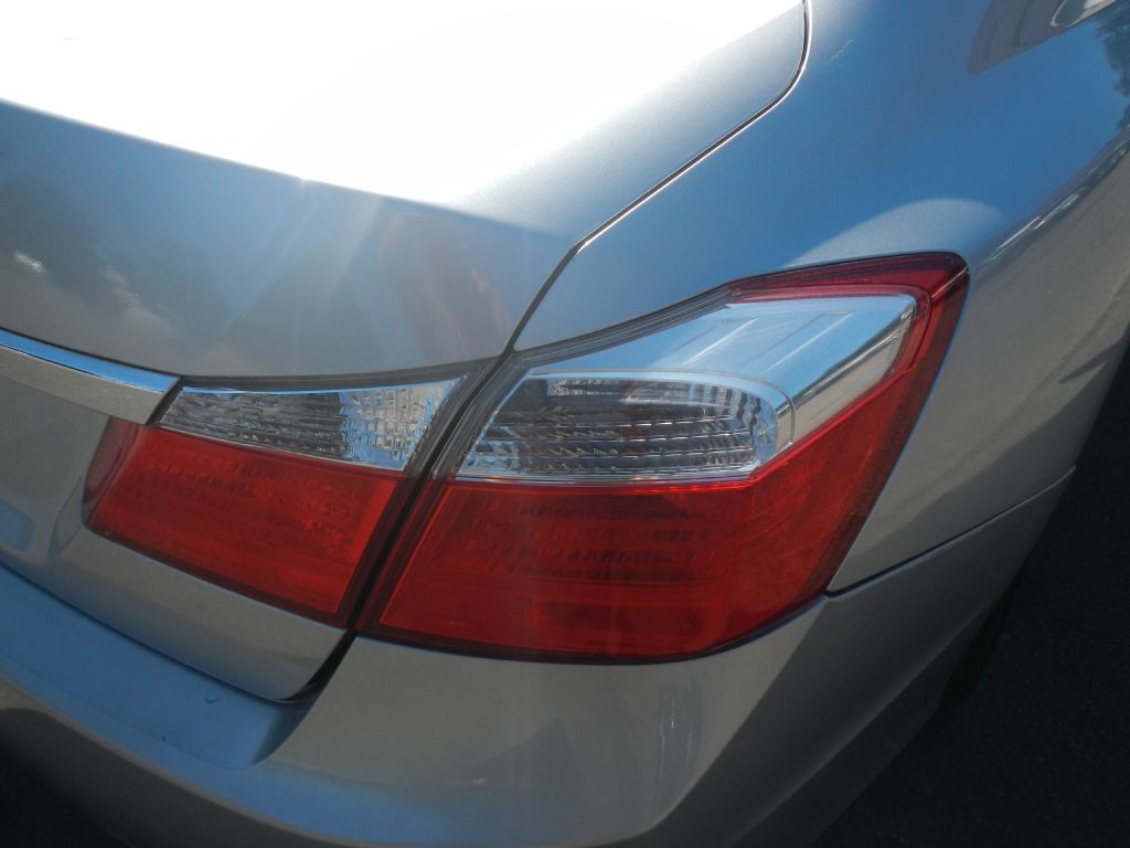 2013 Honda Accord Image 30