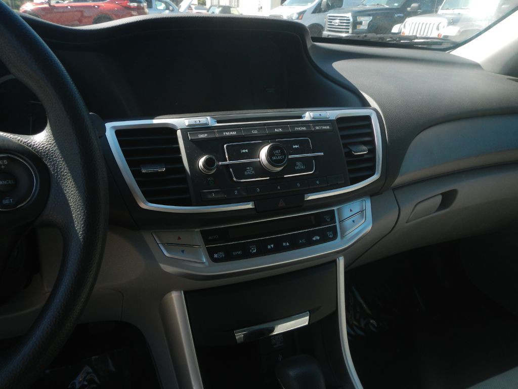 2013 Honda Accord Image 48