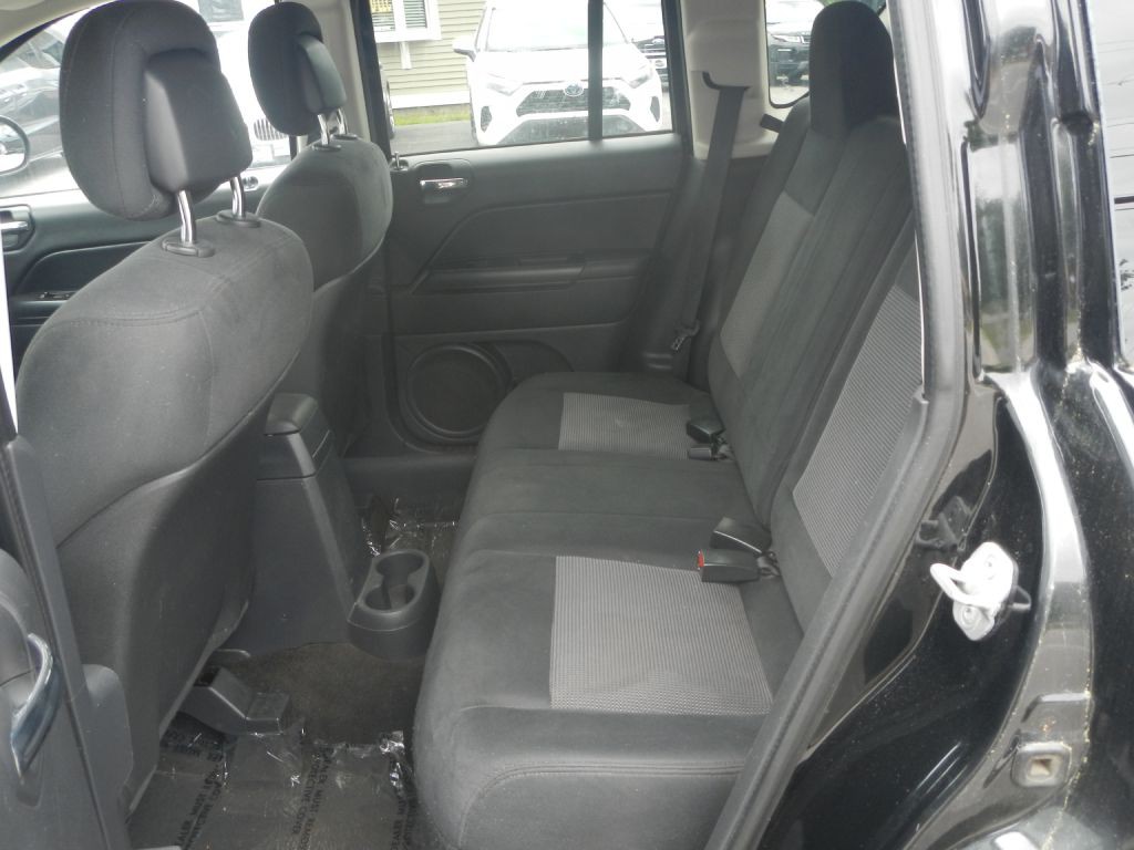 2013 Jeep Compass Image 23