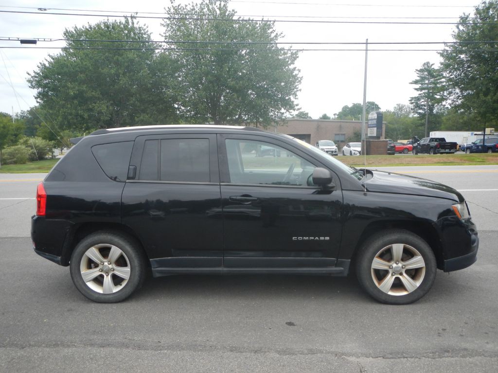 2013 Jeep Compass Image 38