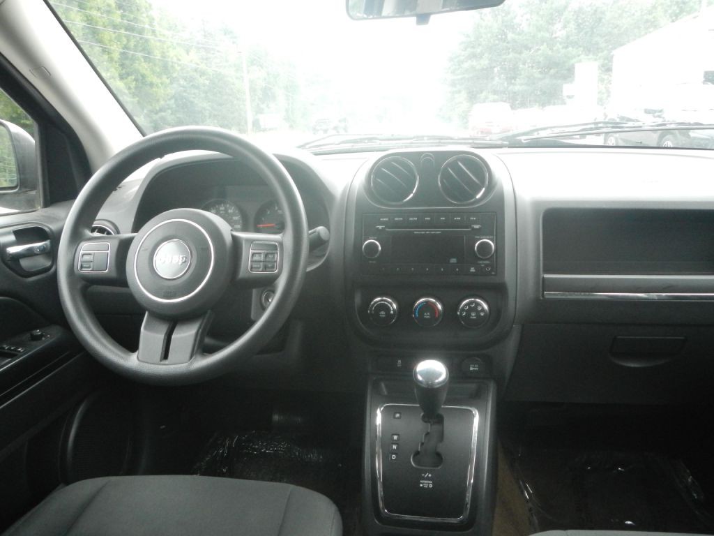 2013 Jeep Compass Image 41
