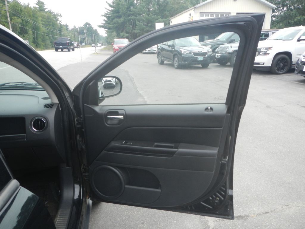 2013 Jeep Compass Image 42