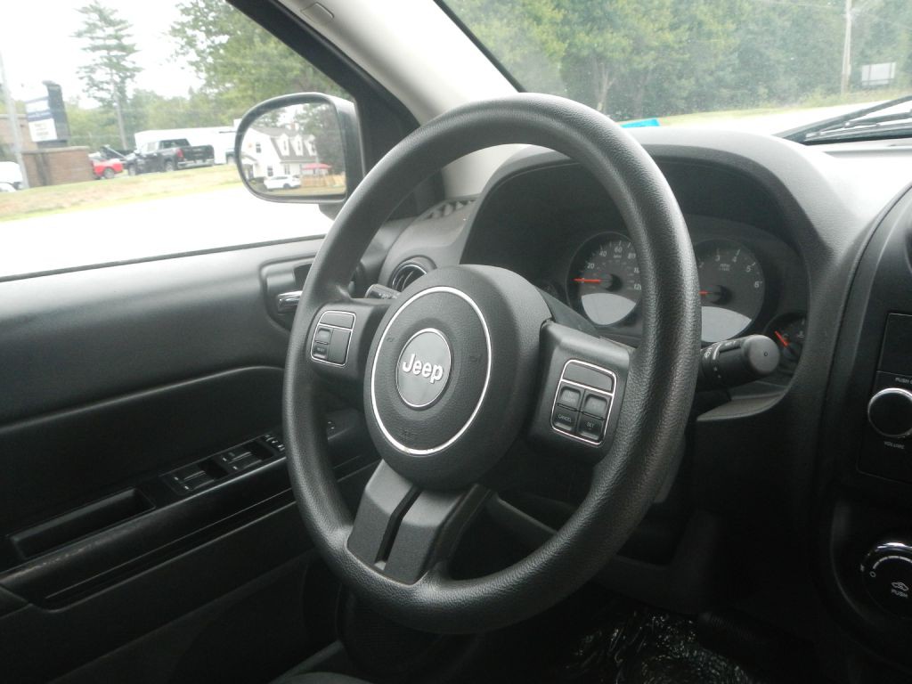 2013 Jeep Compass Image 46