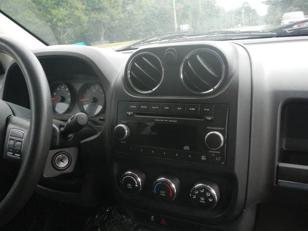 2013 Jeep Compass Image 47