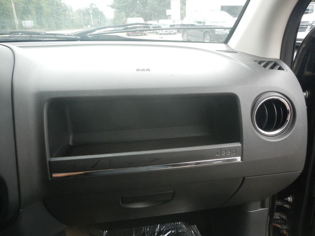2013 Jeep Compass Image 49