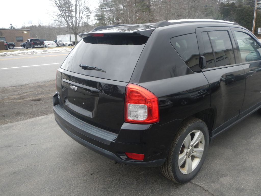 2013 Jeep Compass Image 8