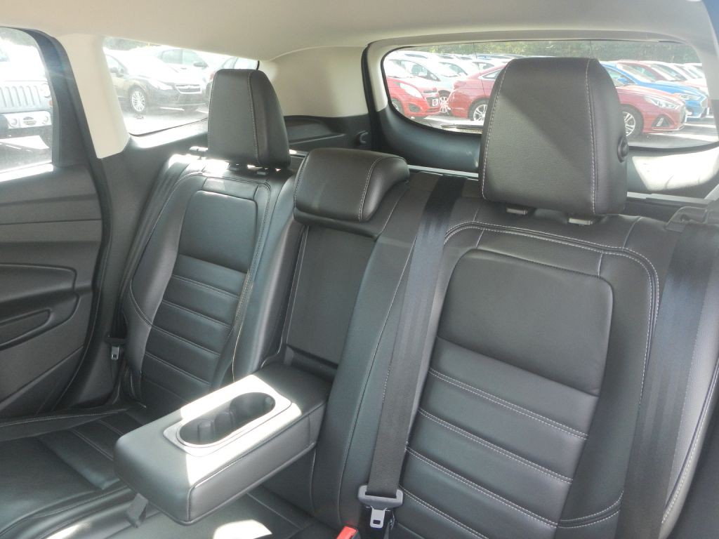 2017 Ford Escape Image 5
