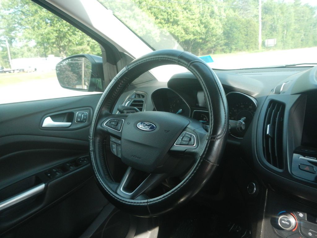 2017 Ford Escape Image 20