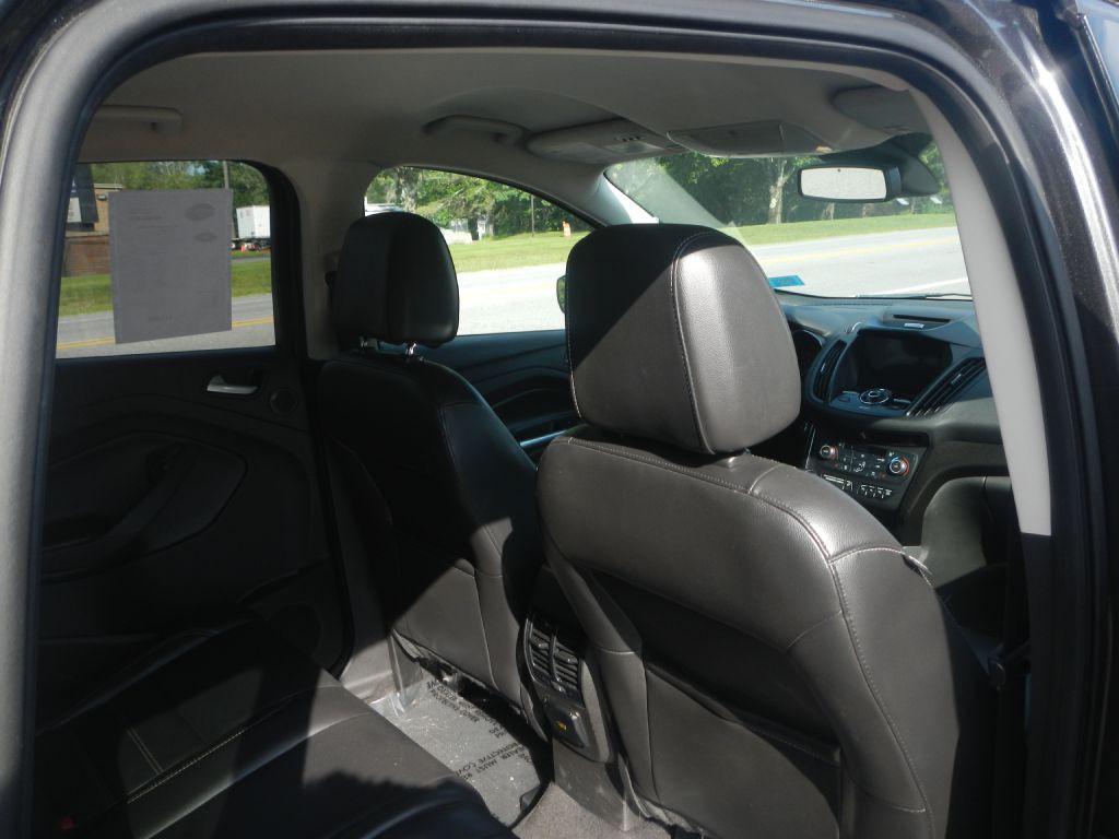 2017 Ford Escape Image 25
