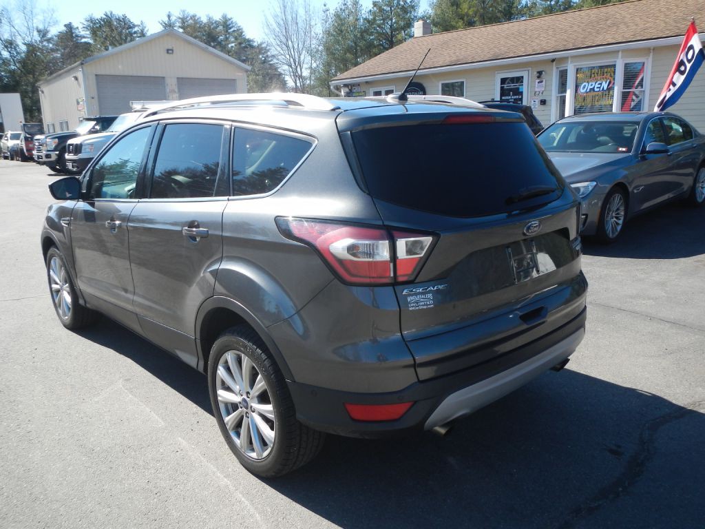 2017 Ford Escape Image 3