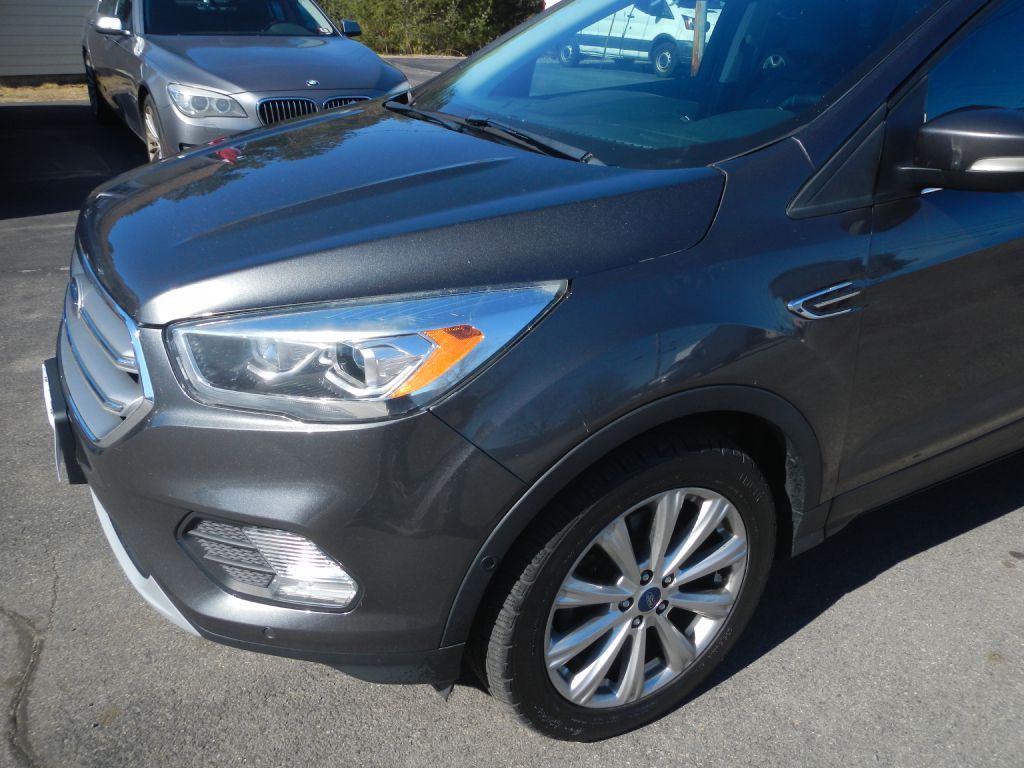 2017 Ford Escape Image 9