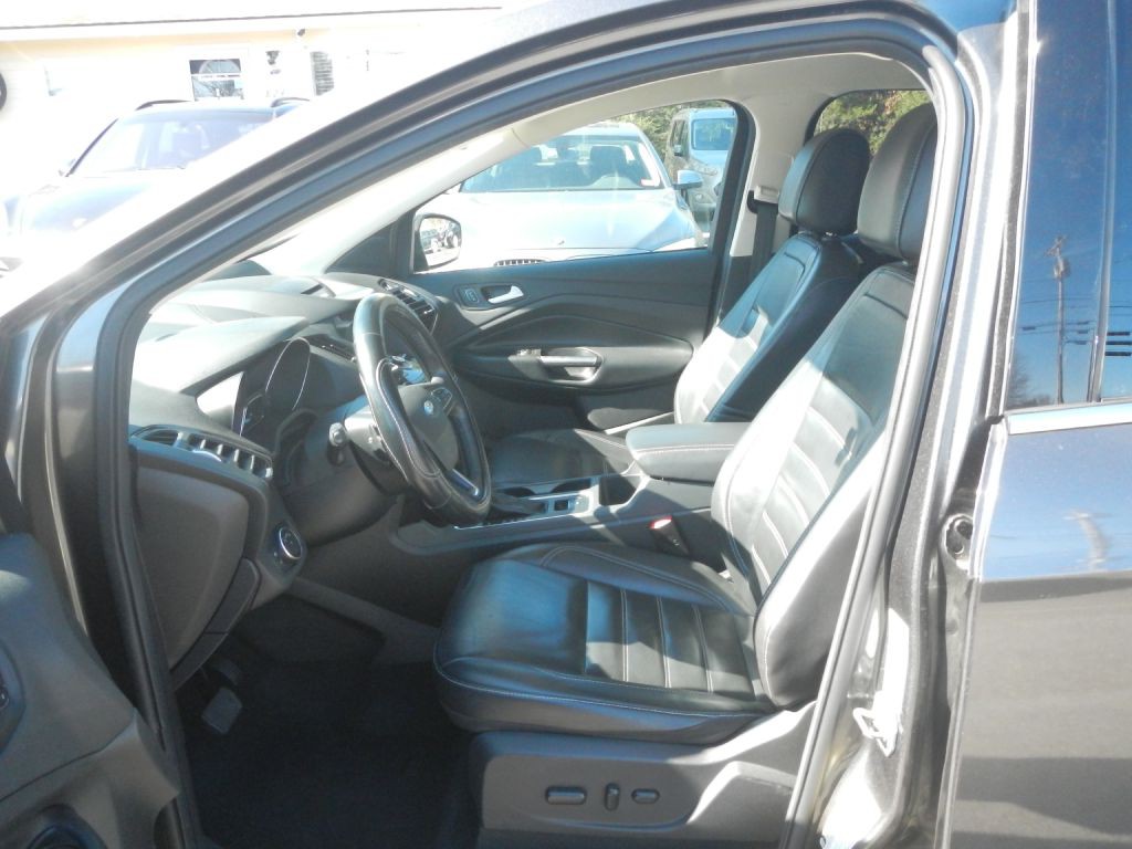 2017 Ford Escape Image 17