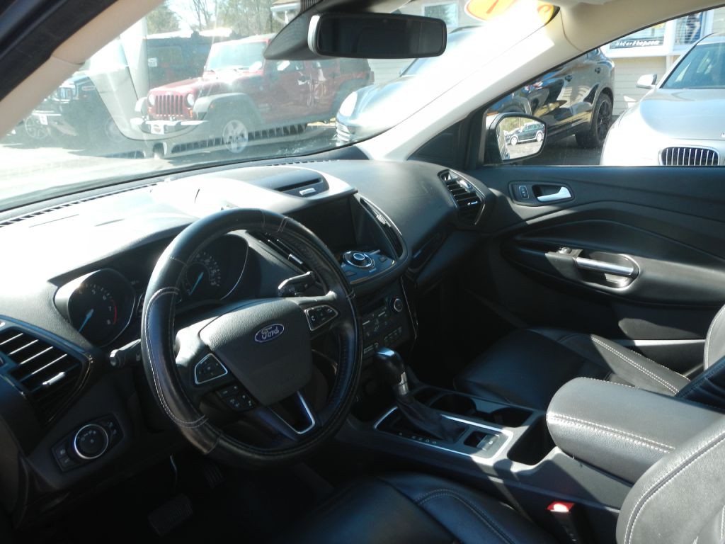 2017 Ford Escape Image 20