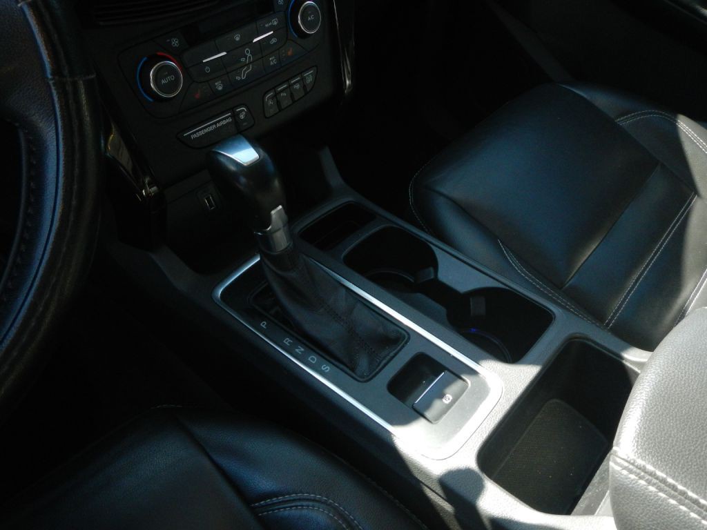 2017 Ford Escape Image 24