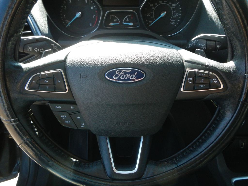 2017 Ford Escape Image 25