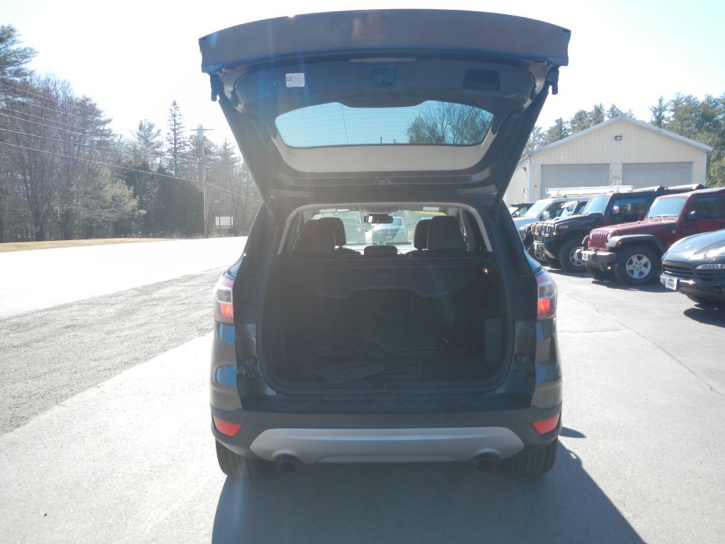 2017 Ford Escape Image 38