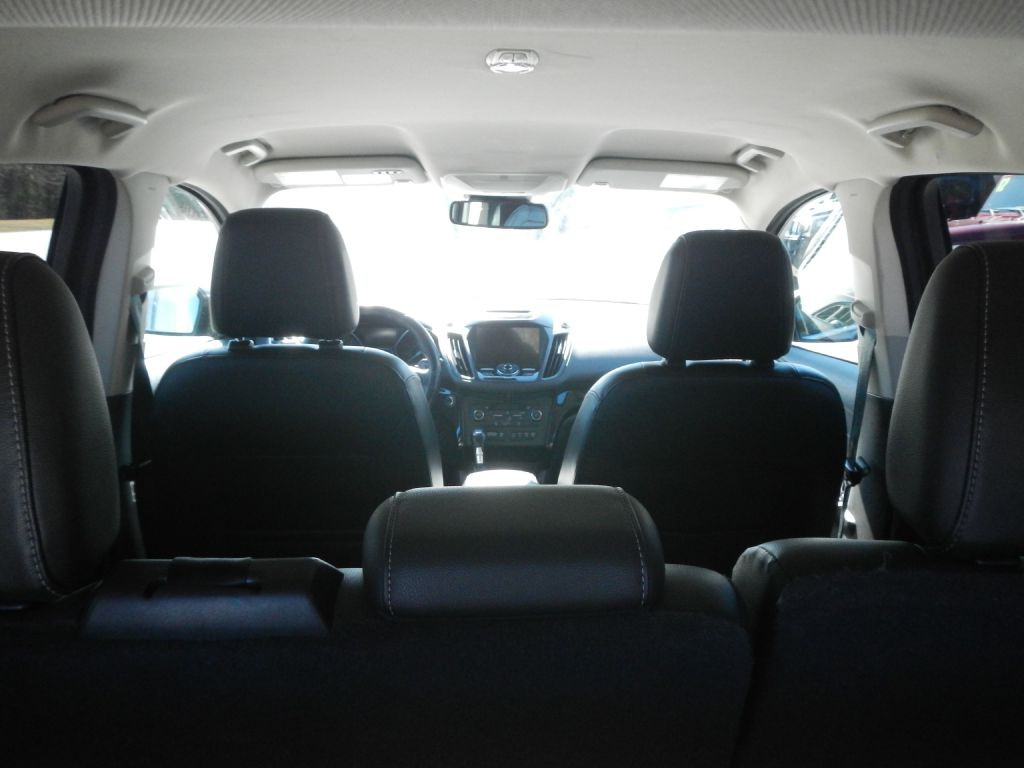 2017 Ford Escape Image 40