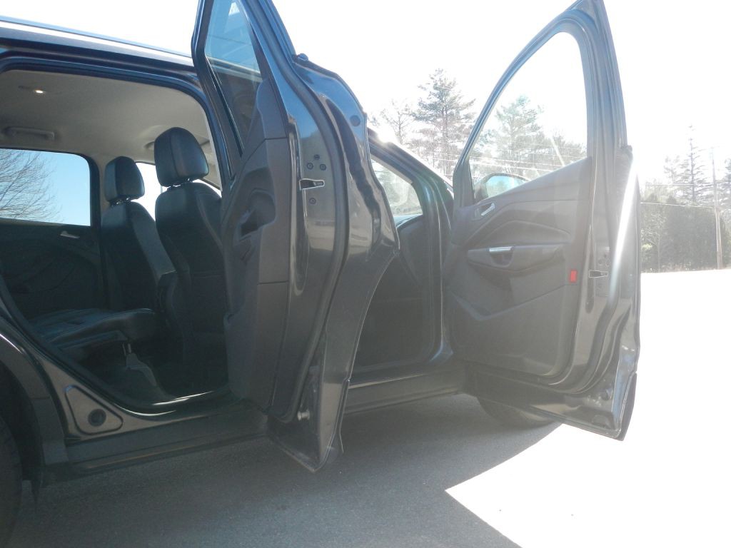 2017 Ford Escape Image 46