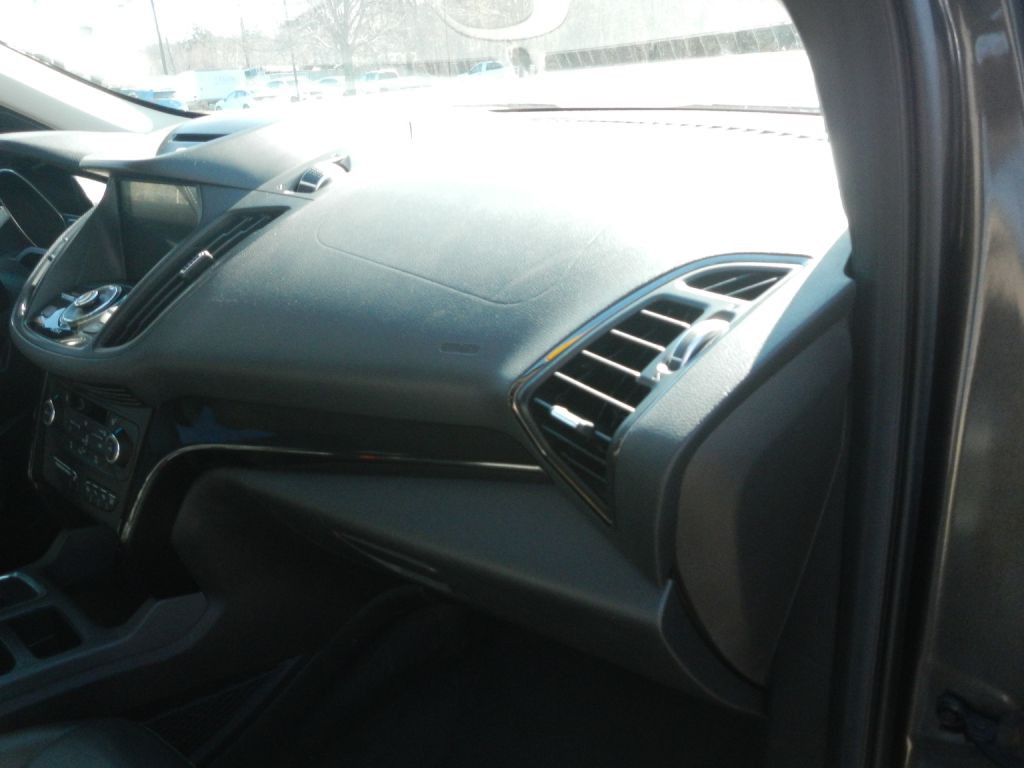 2017 Ford Escape Image 60