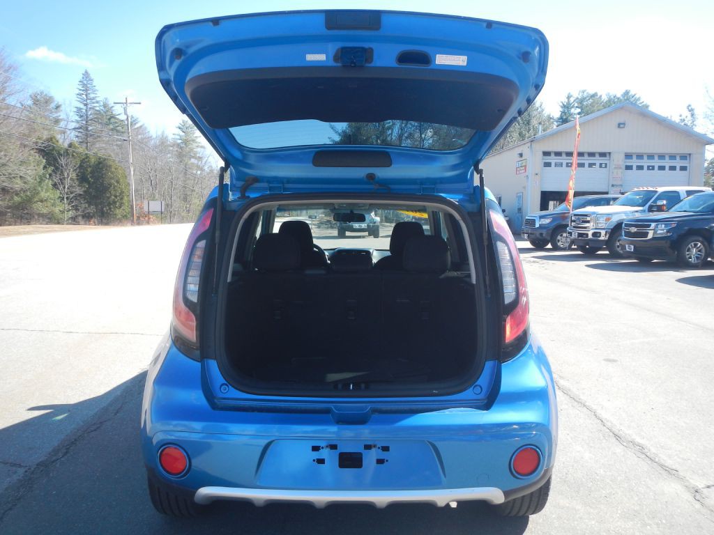 2018 Kia Soul Image 35