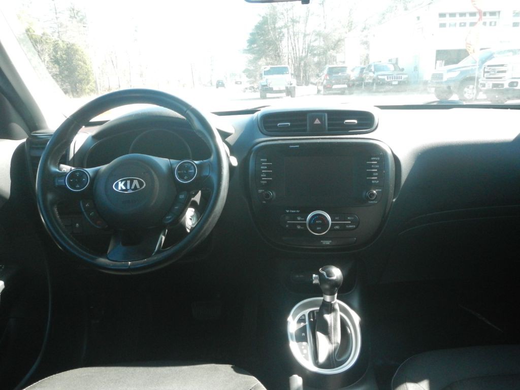 2018 Kia Soul Image 45