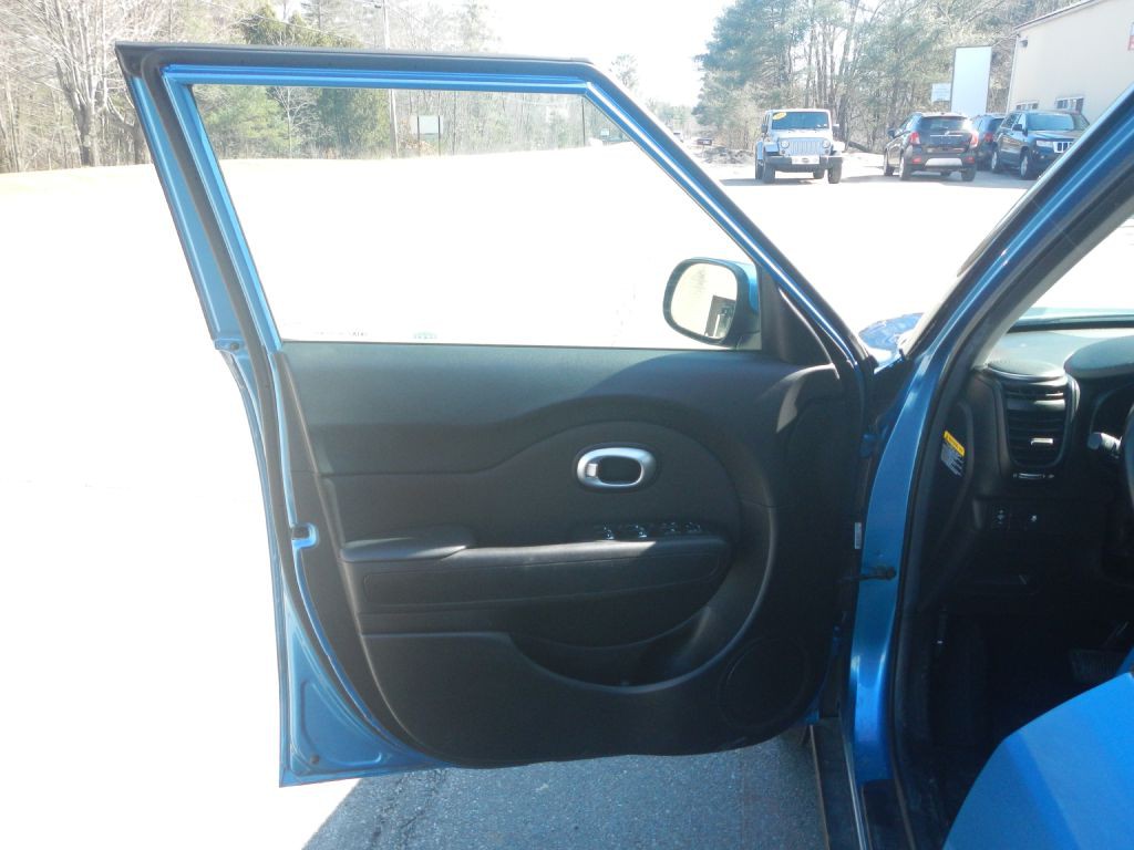 2018 Kia Soul Image 46